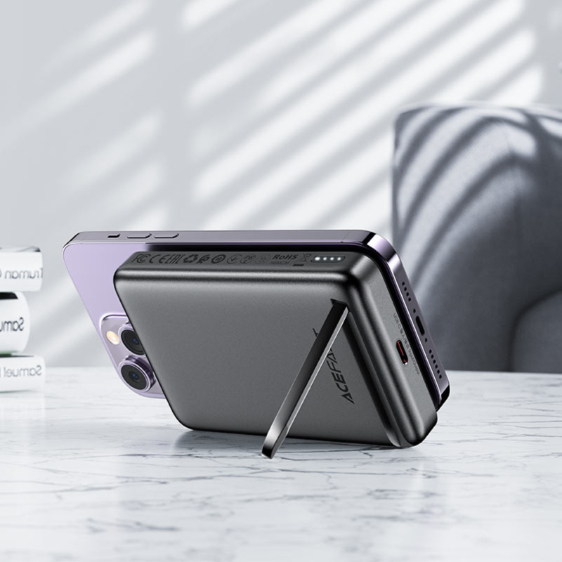 Acefast M6 power bank Qatar foldable stand design