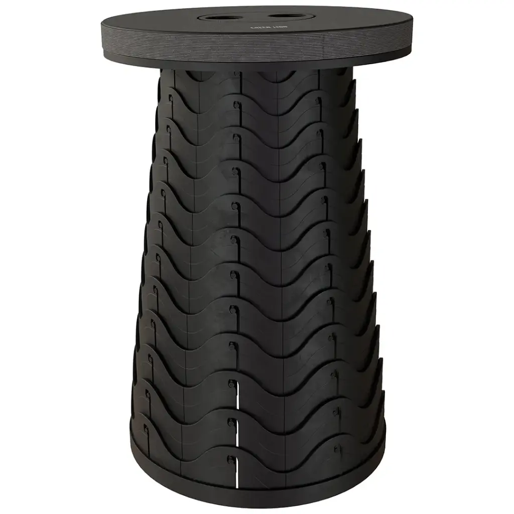 Green Lion foldable outdoor table with mesh storage and carrying handle Qatar