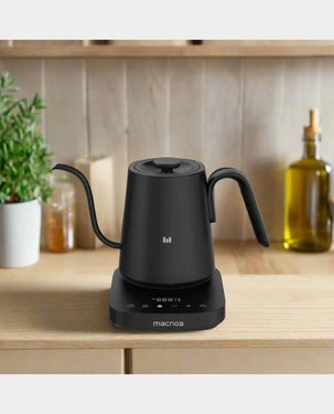 MACNOA MacSpout kettle Qatar showing the gooseneck spout and black finish